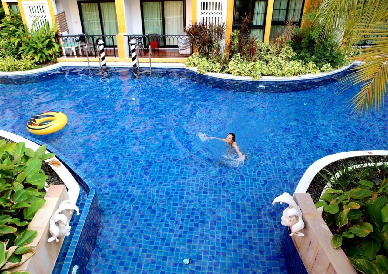 Venetian Poseidon Pool Aparthotel Jomtien Beach