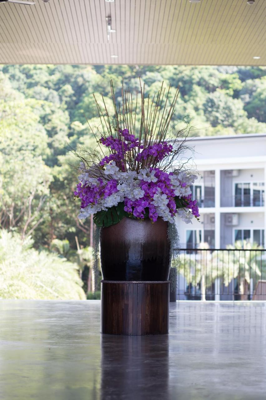 Paradise Hill Hotel 4*