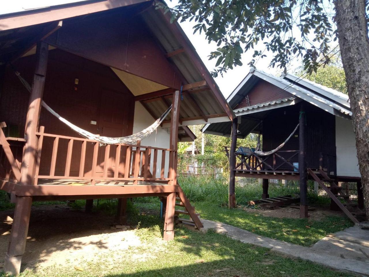Resort Family Hut Pai