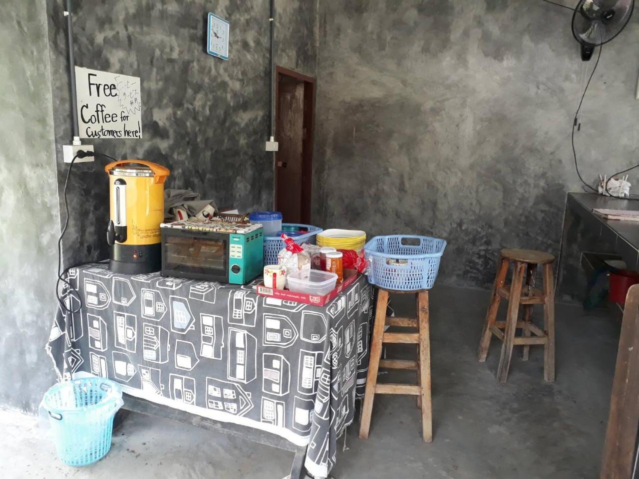 Family Hut * Pai