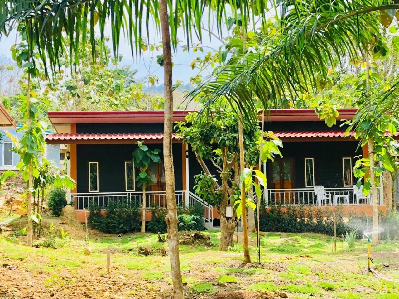 Khum Maikaew Resort