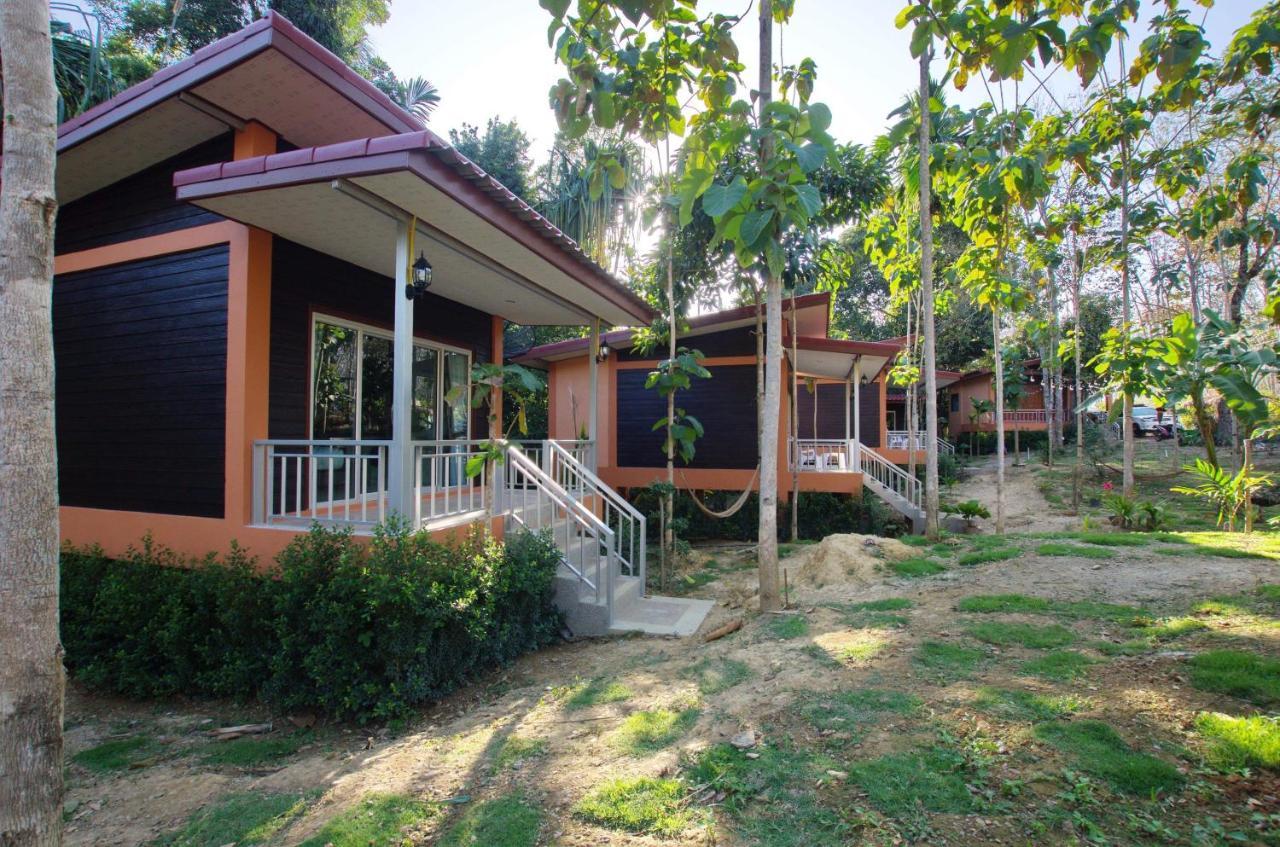 Resort Khum Maikaew