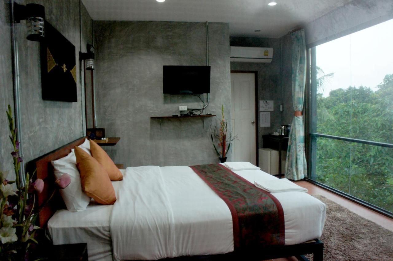 Hostel White Jail At *