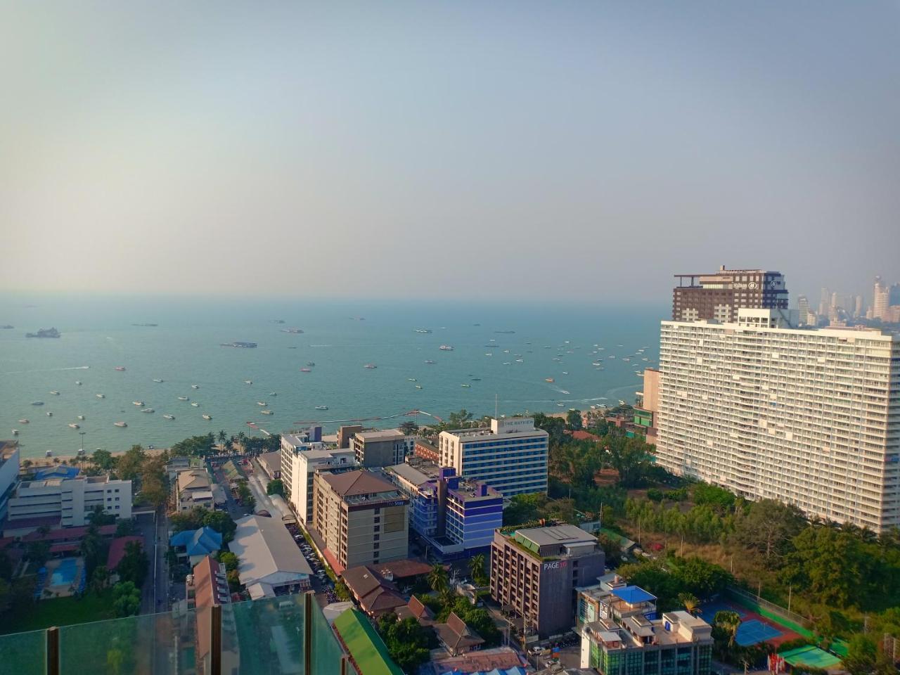 The Base * Pattaya