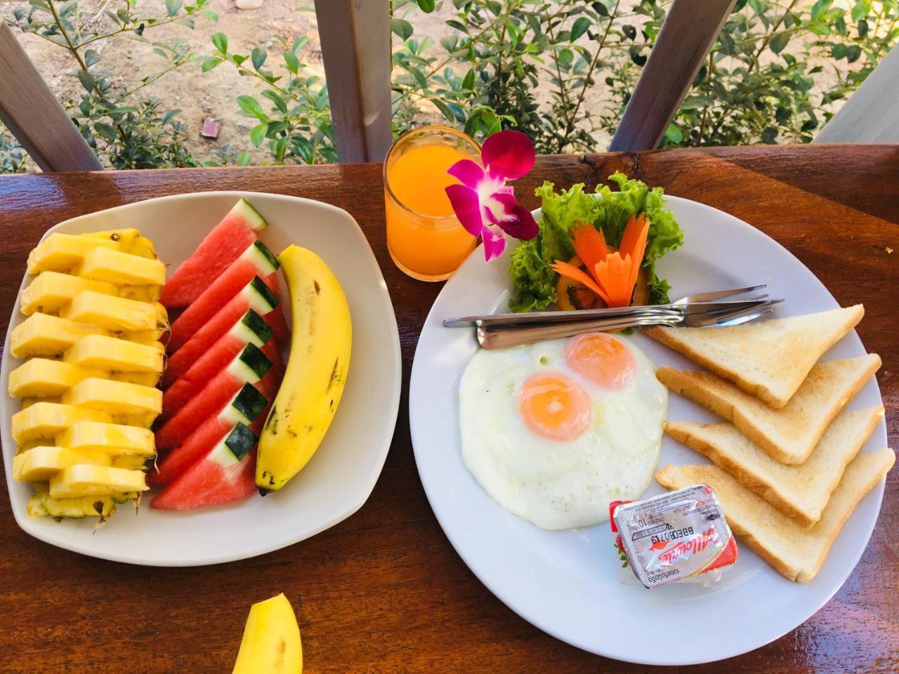 Resort Khum Maikaew