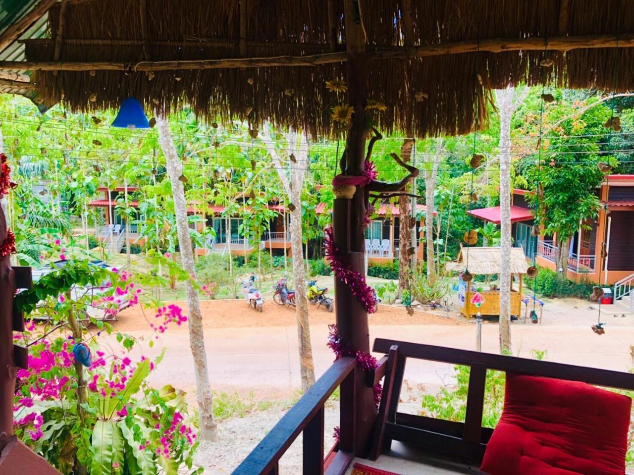Khum Maikaew 2* Koh Lanta