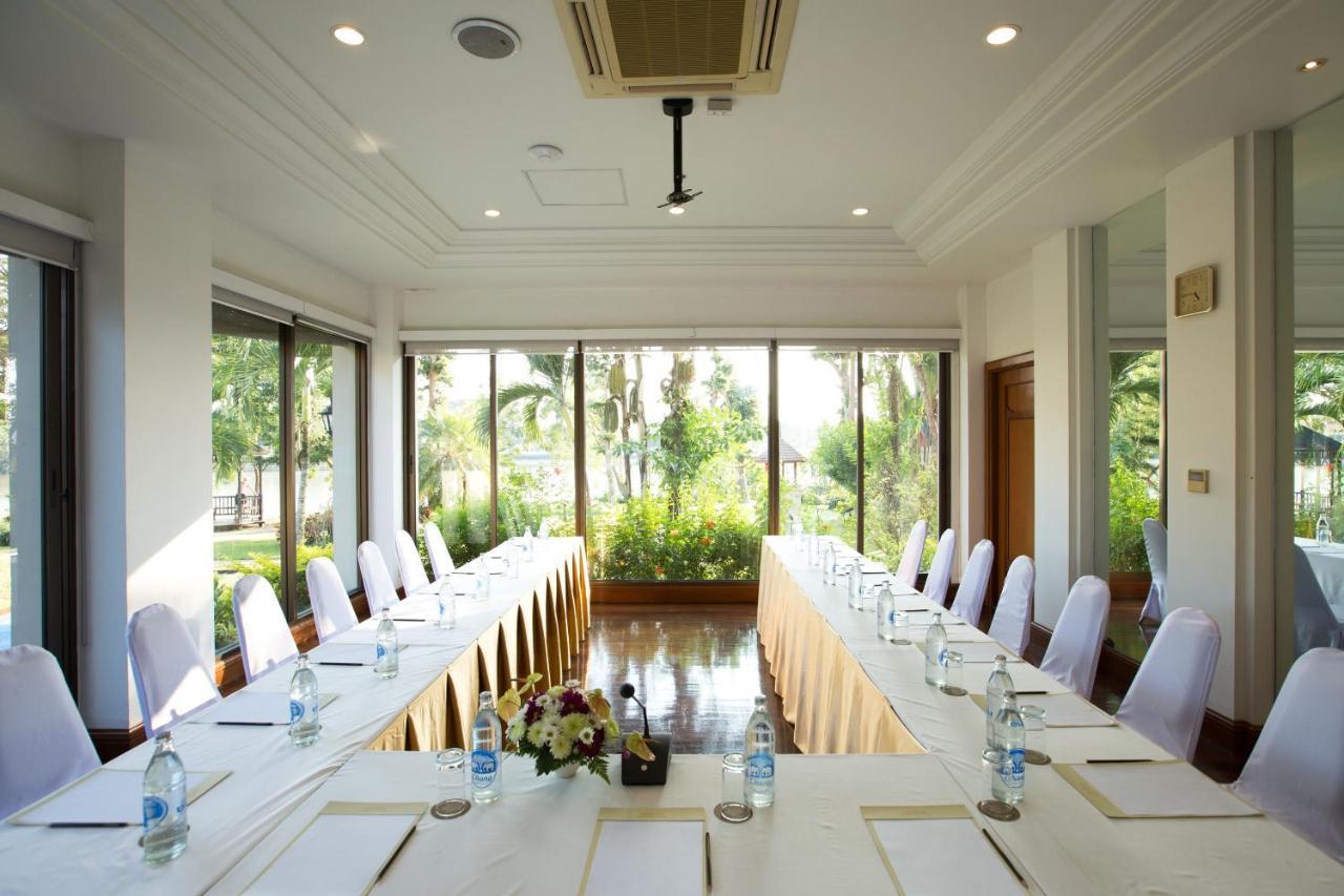 The Imperial River House Resort, Resort