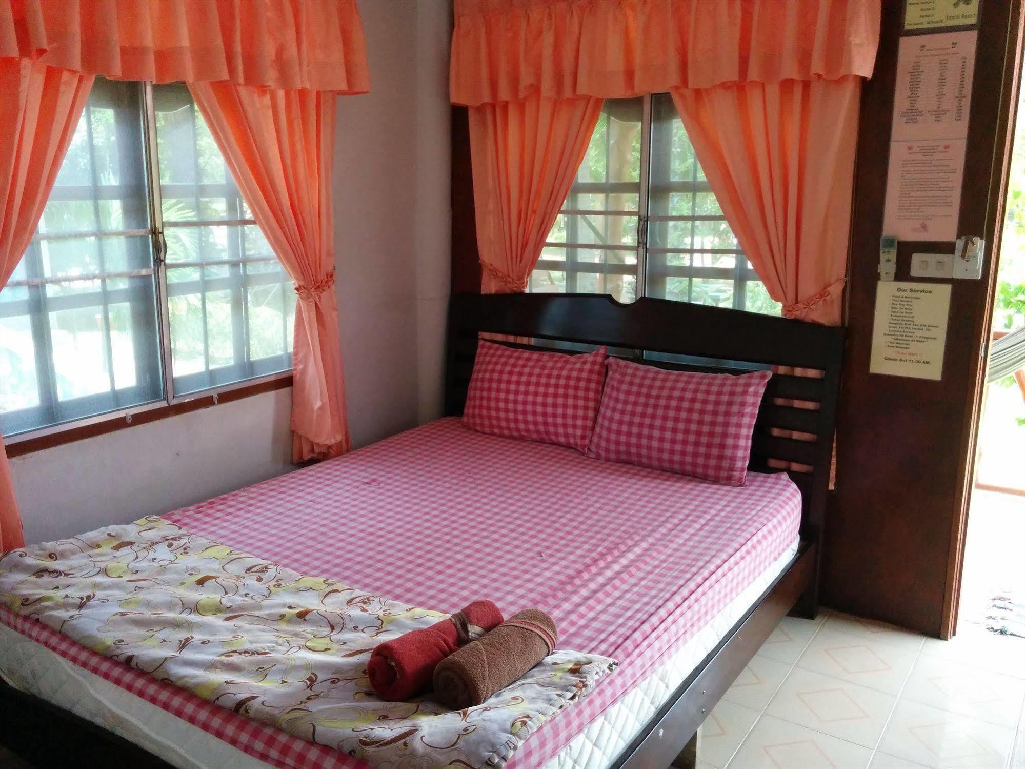 Ban Tai Resort 2*