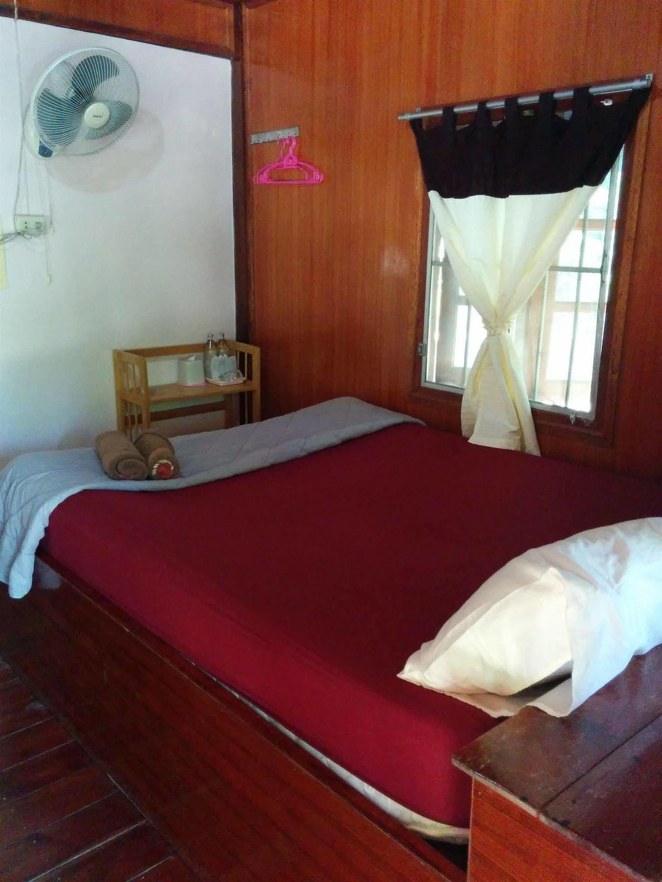 Ban Tai Resort 2*