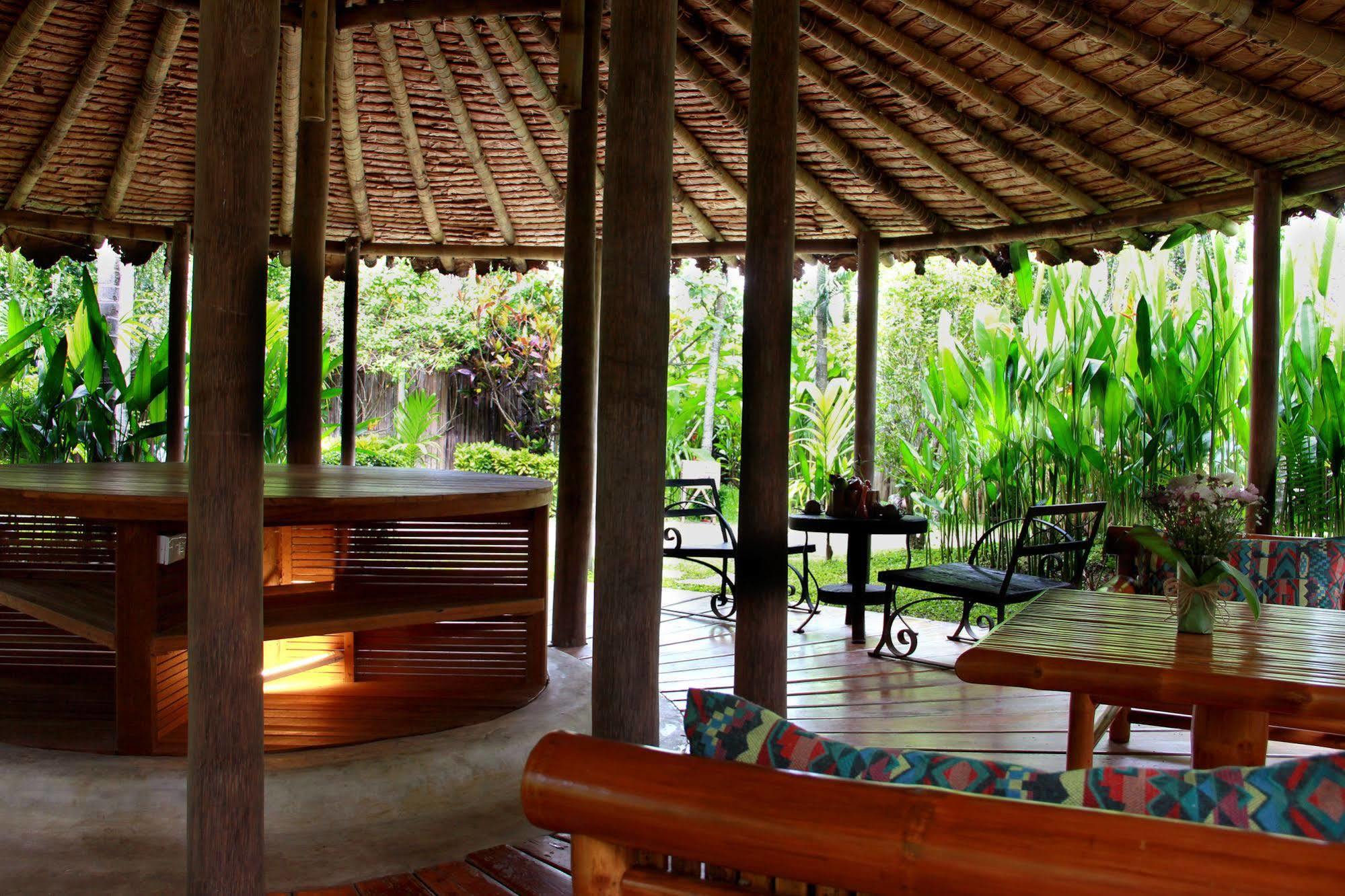Island 5* Pai