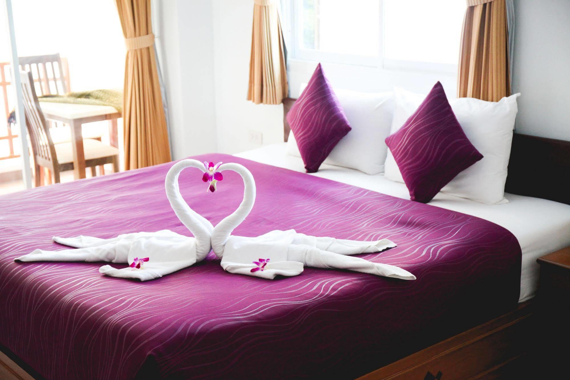 Hotel White - Sha Certified Hua Hin