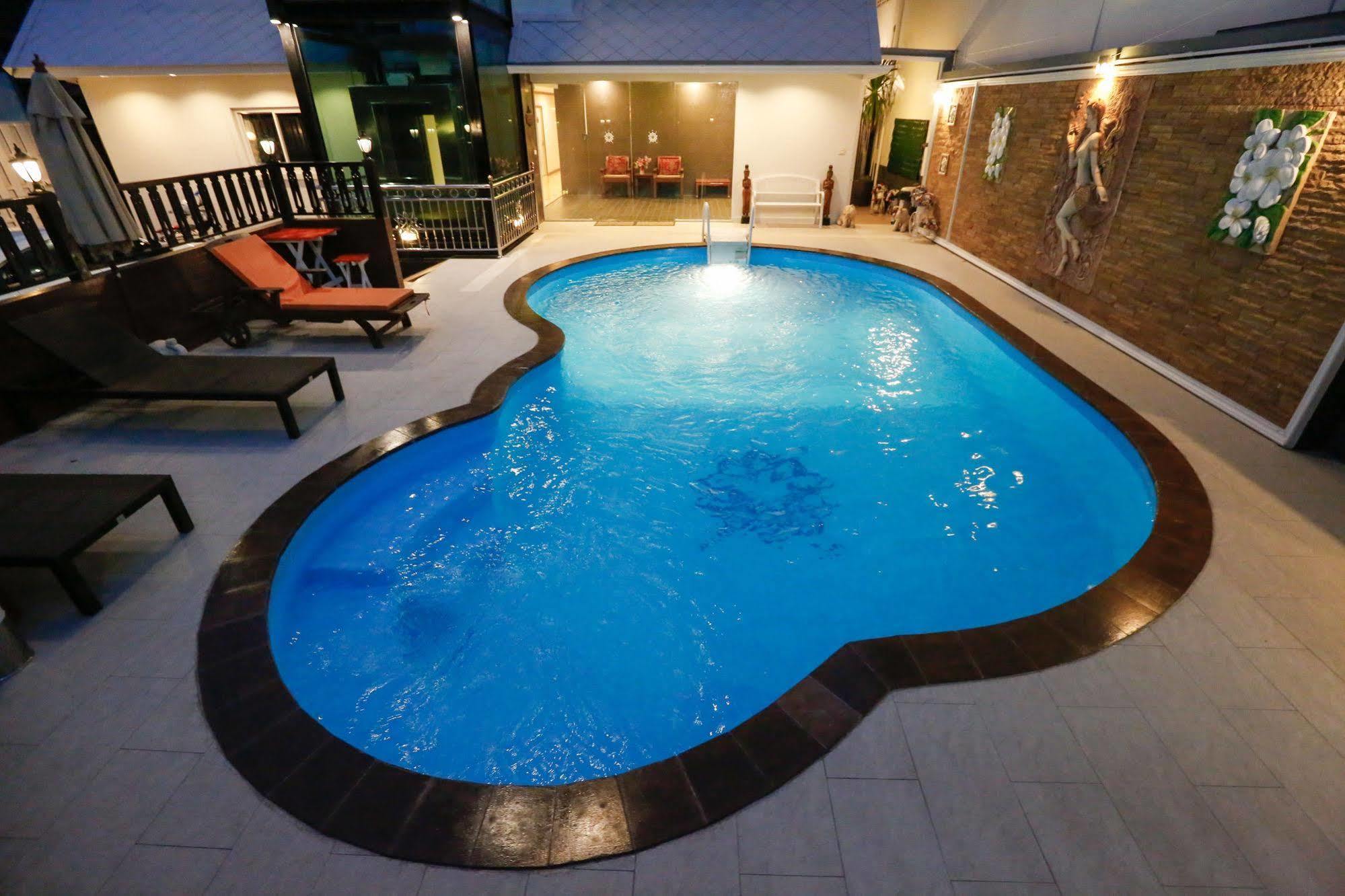 White - Sha Certified Hotel Hua Hin