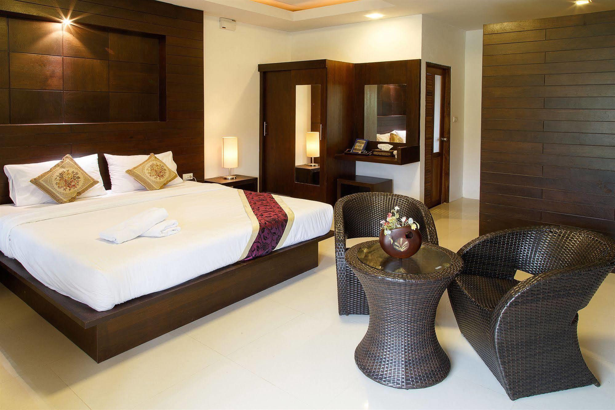 Hotel Baan Rabieng