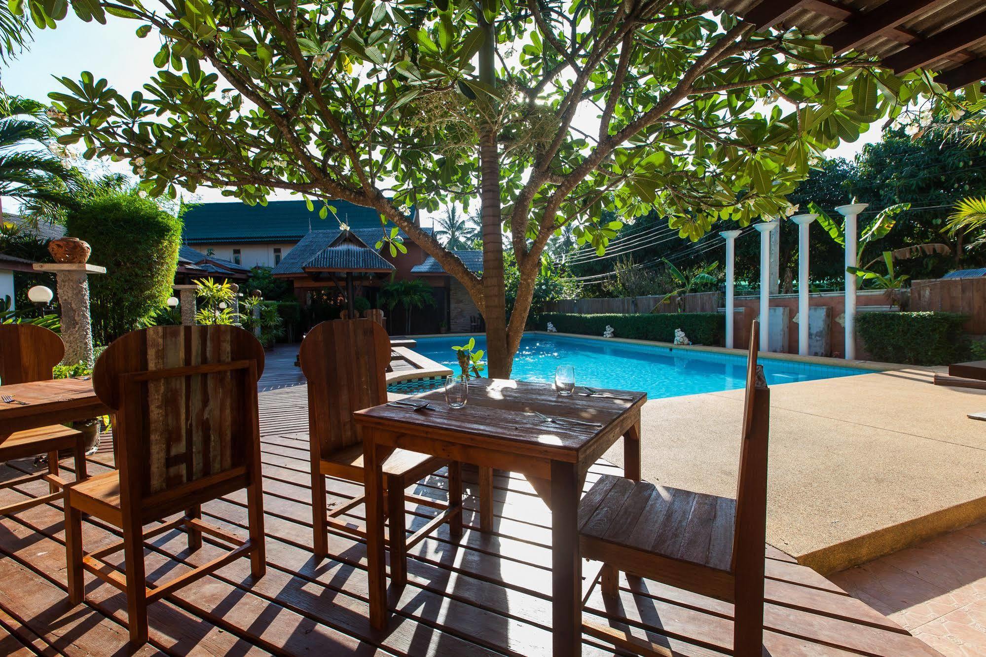 Phangan Paragon & By Pure Lifestyle 3*