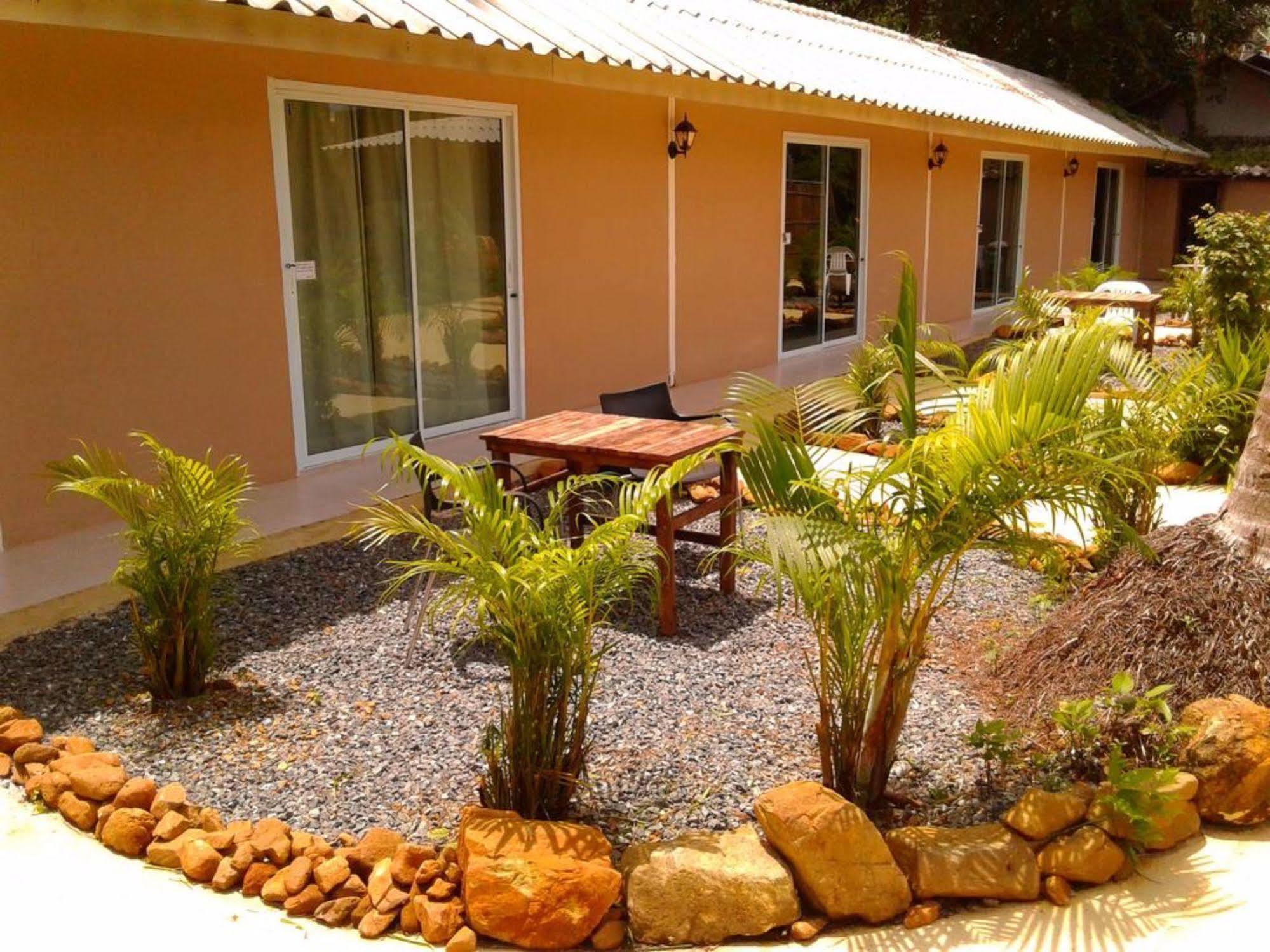 Carpe Diem Guest house 3*