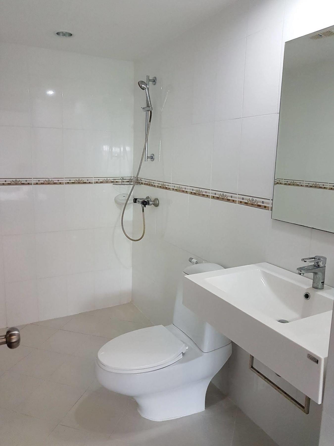 Welcome @ Karon Beach. Single From Only 500 Baht Phuket