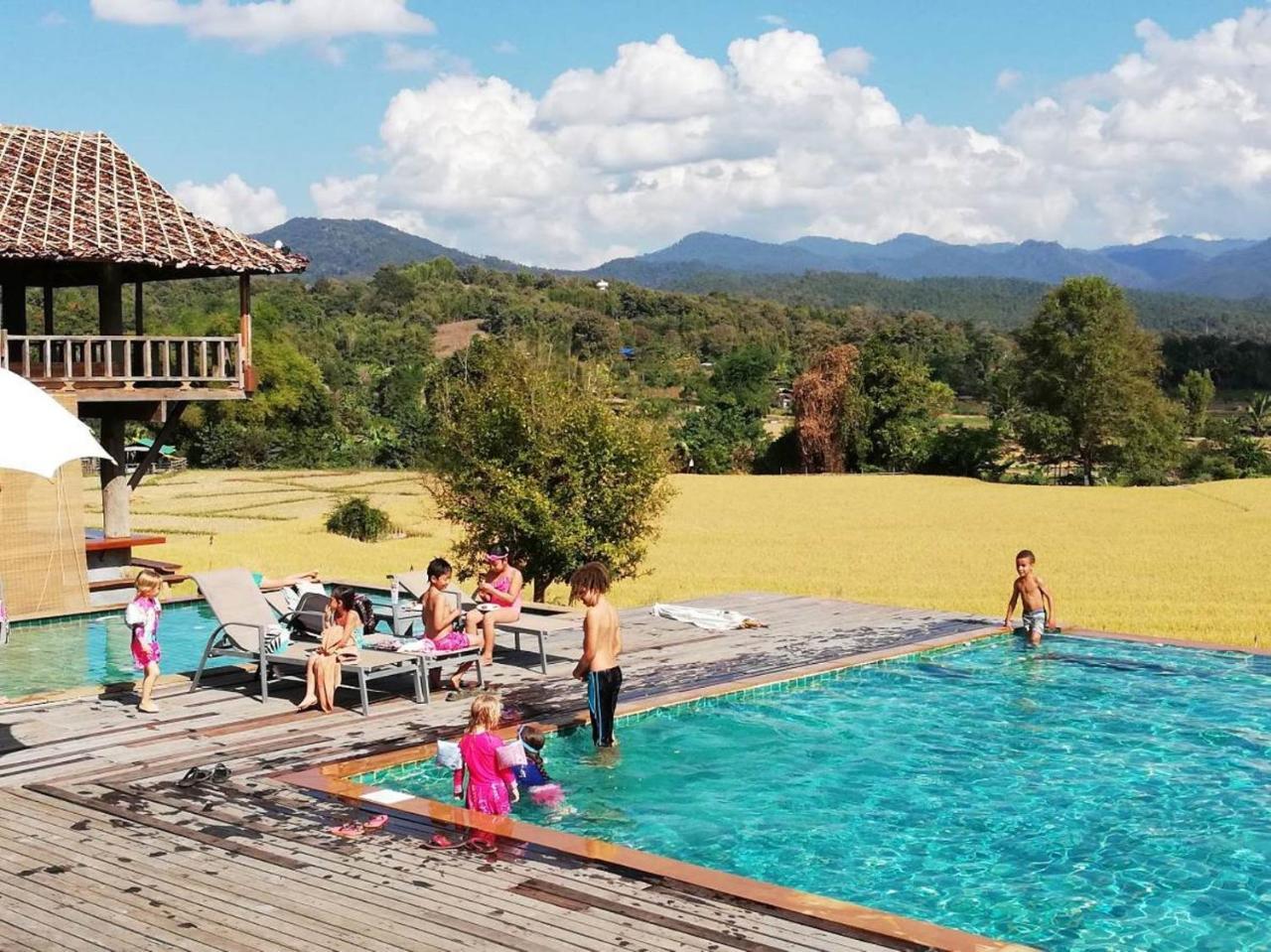 Phu Pai Art Lodge *