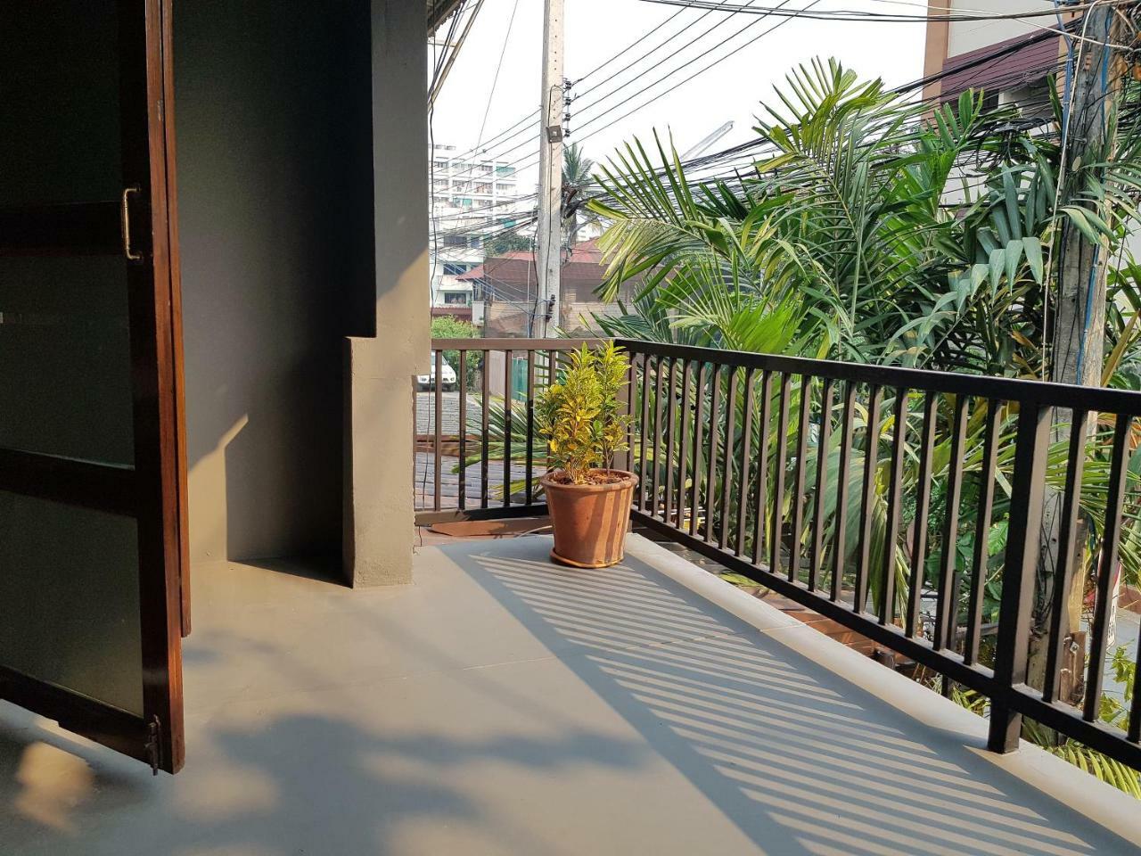 Holiday home Piyanattha House *