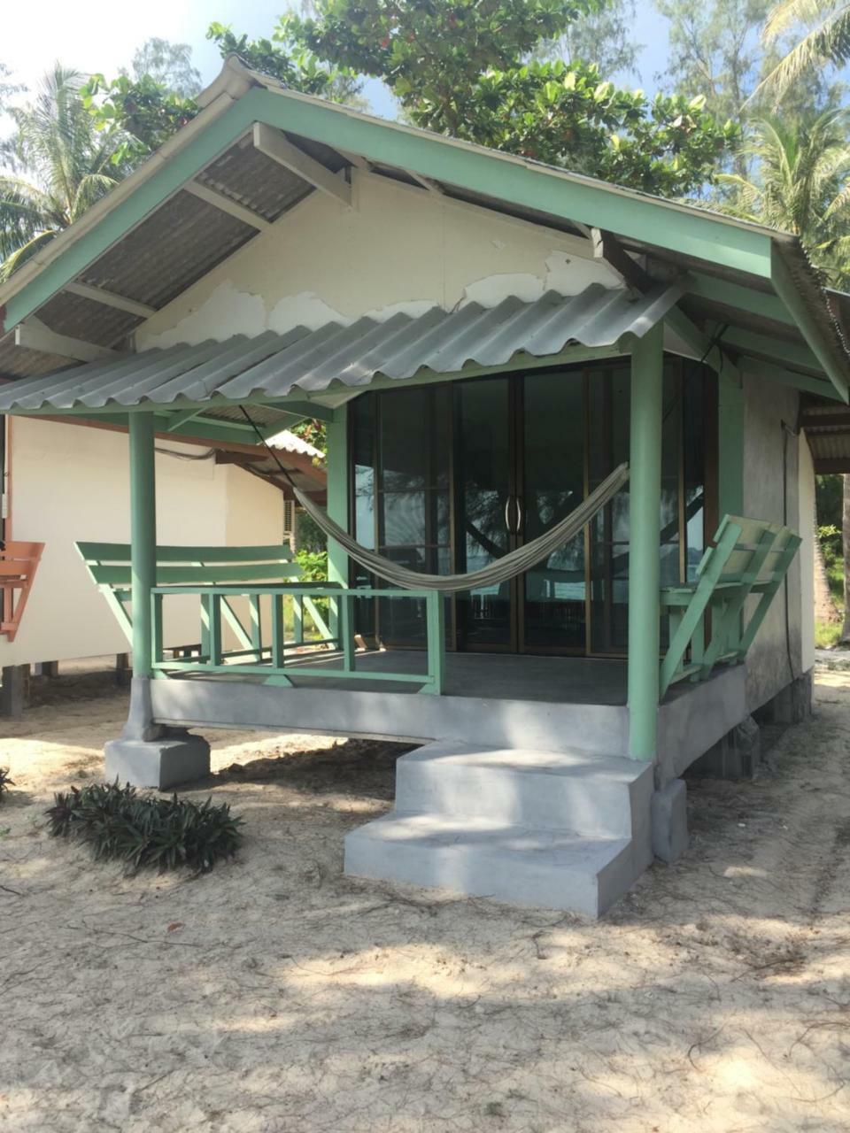 Beachub - Coworking Village Hotel