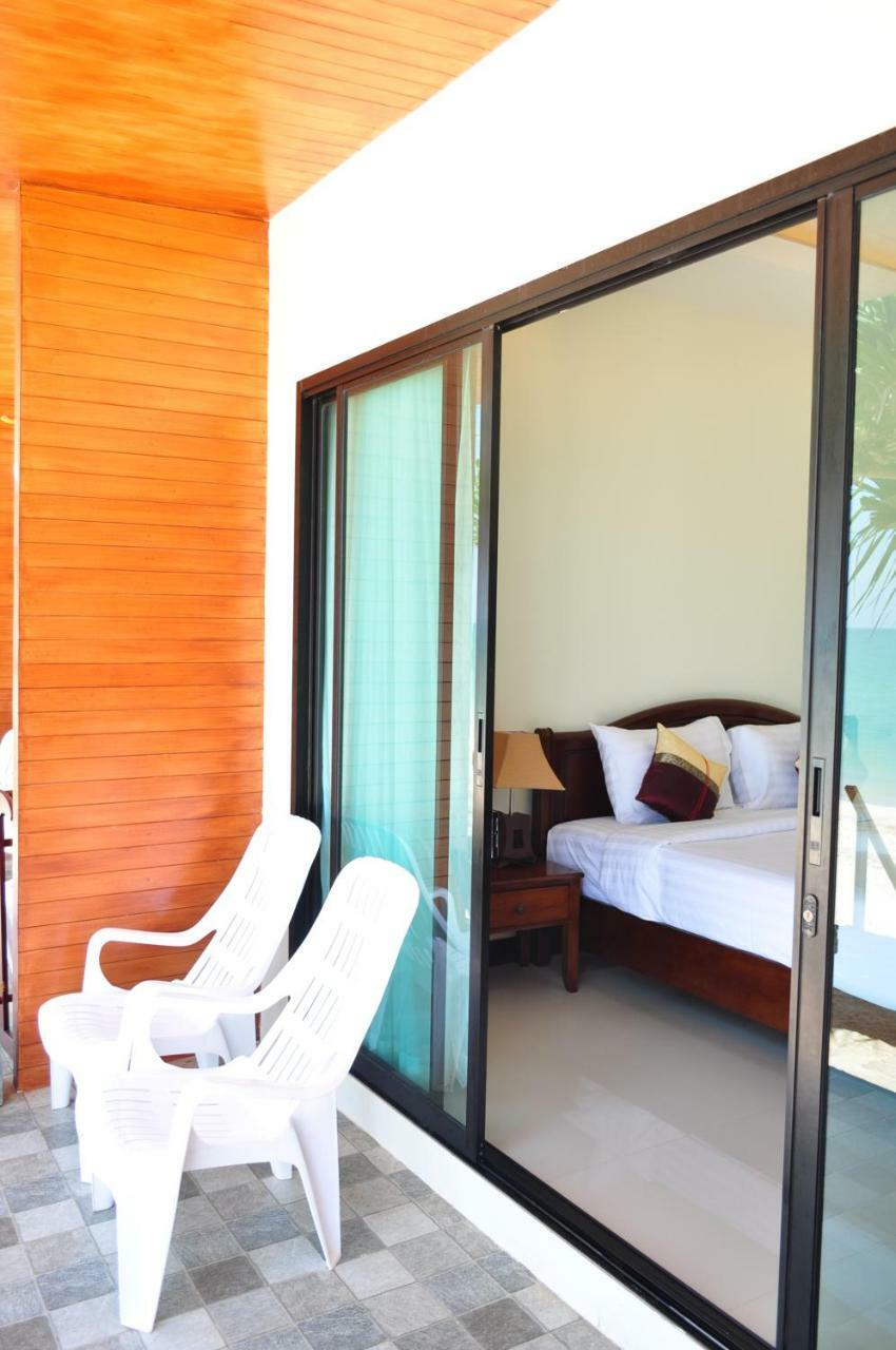 Resort Lanta Seafront