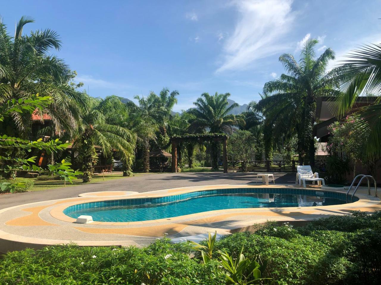 Thalane Palm Paradise Resort
