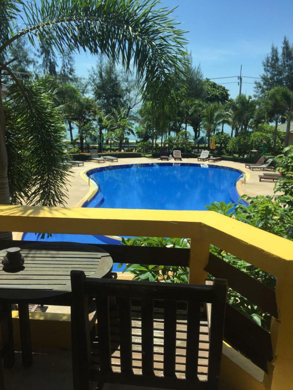 Bacchus Hotel Pran Buri