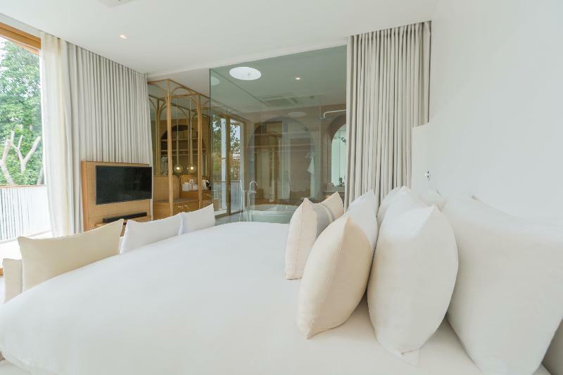 Sala Samui Chaweng Beach Hotel 5*