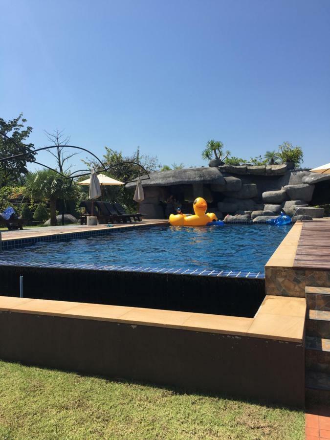 Khaolak Mountain View Resort 4*