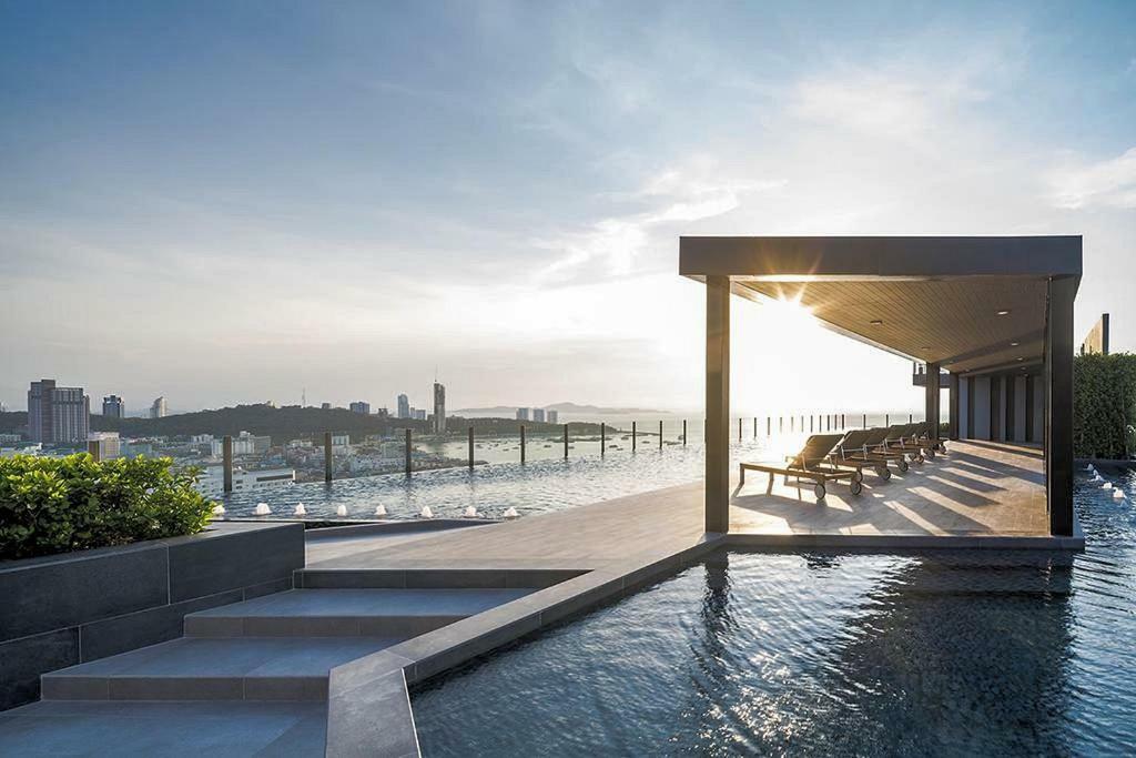 The Base By Apartamento Pattaya