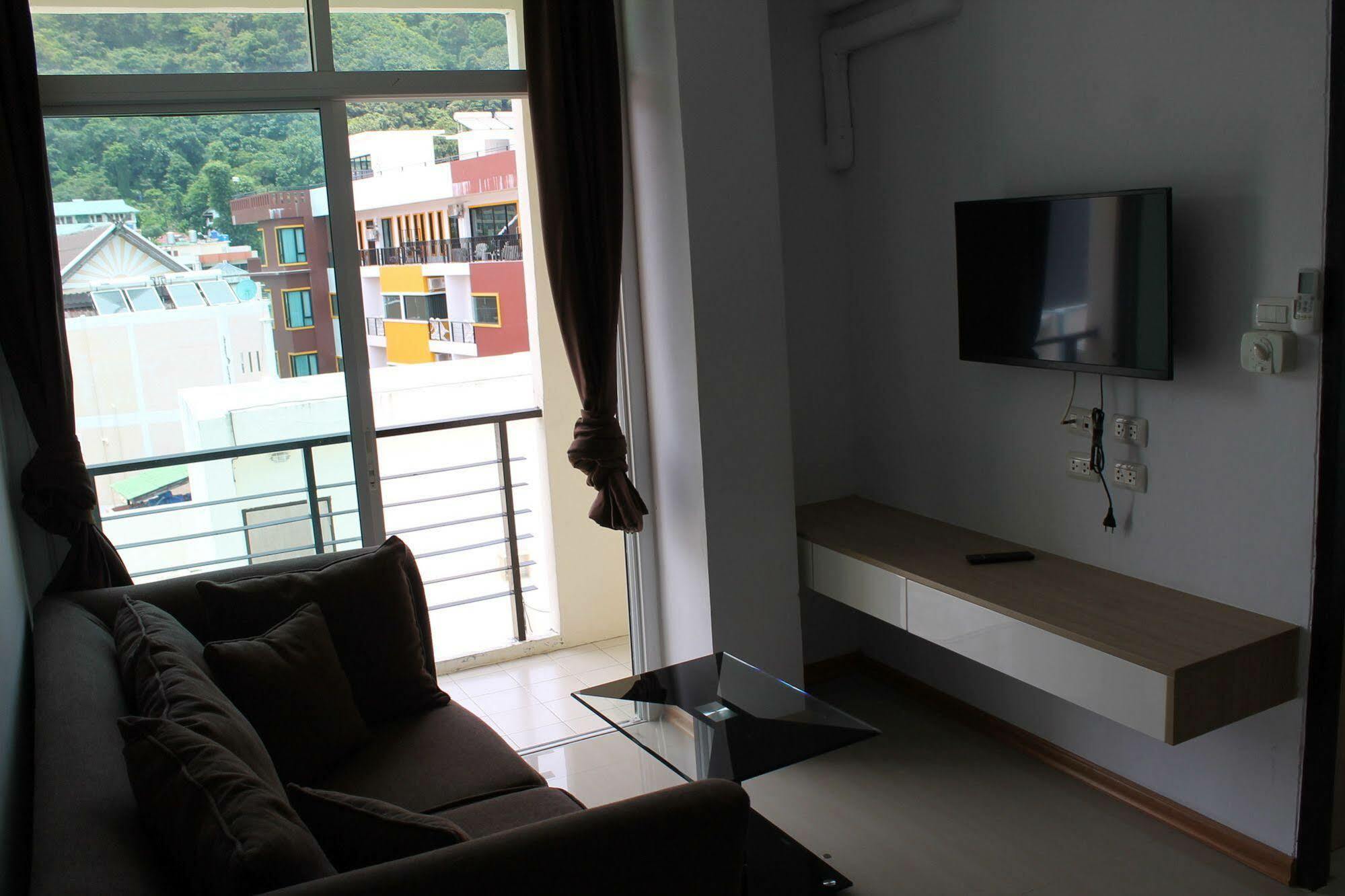 Hotel The C Park Phuket 3*