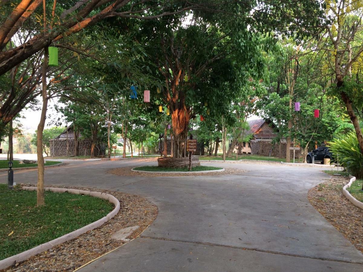 Phu Pai Art Lodge *