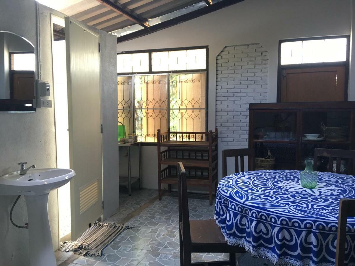 Baan Bua Hotel 2*