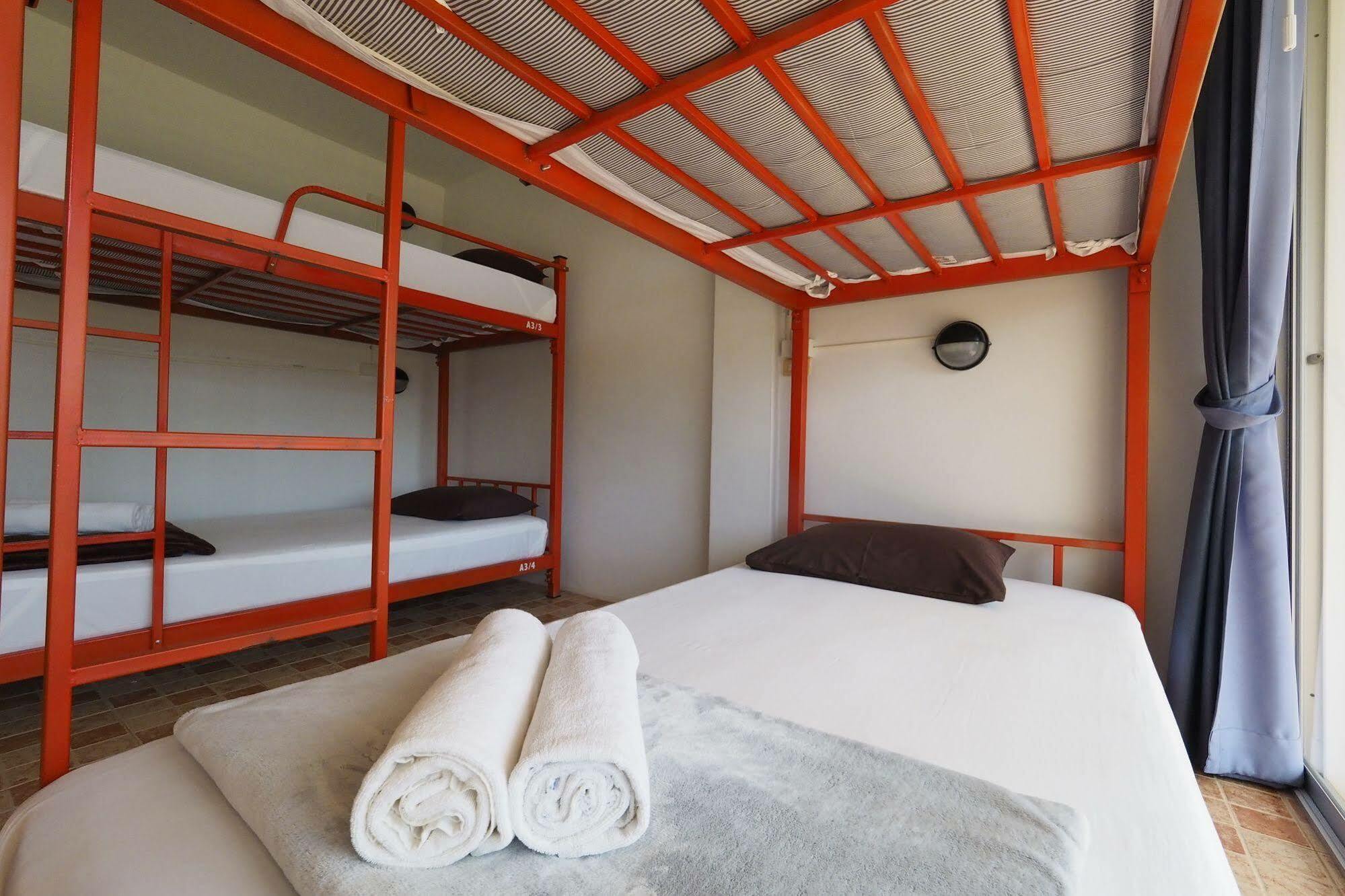 Fan Dee Hostel Koh Lanta
