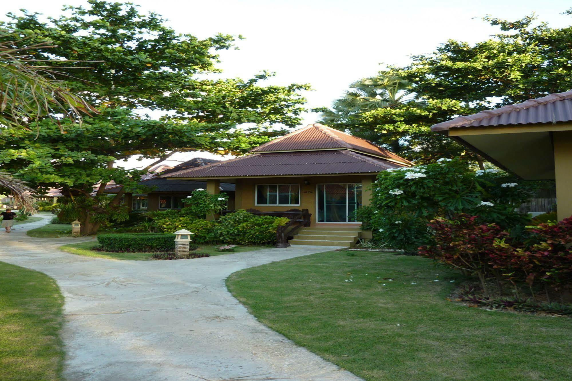 Lanta Castaway