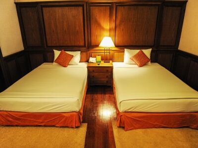 Suan Bua & 3* Ban Pong (Suthep)