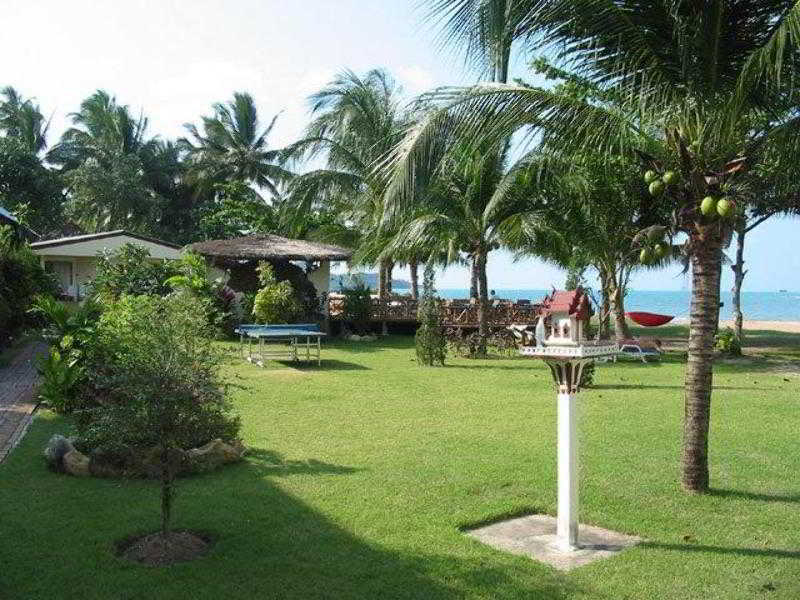 The Waterfront At Fishermans Village Resort