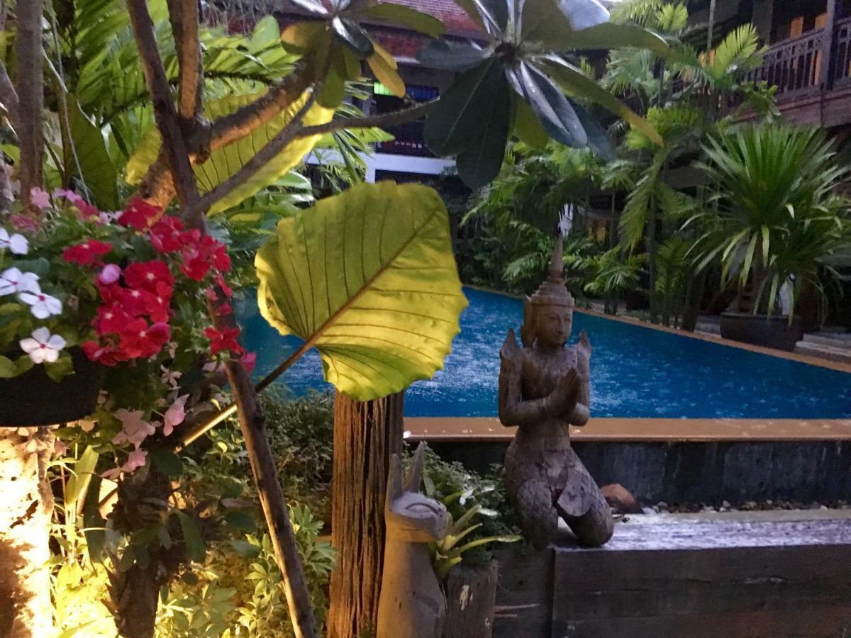 Hongkhao Village 3*