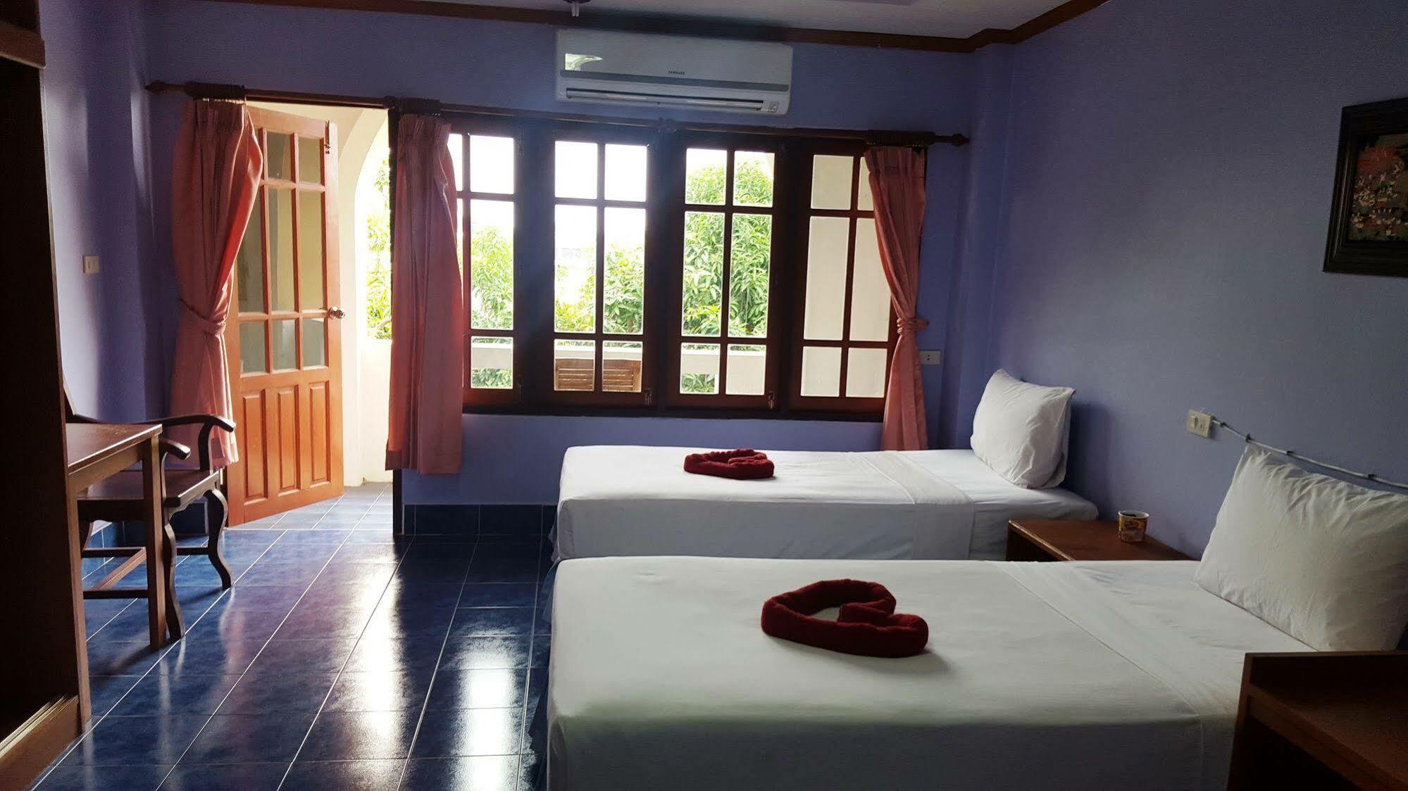 Hotel Coconut House Chaweng 2*