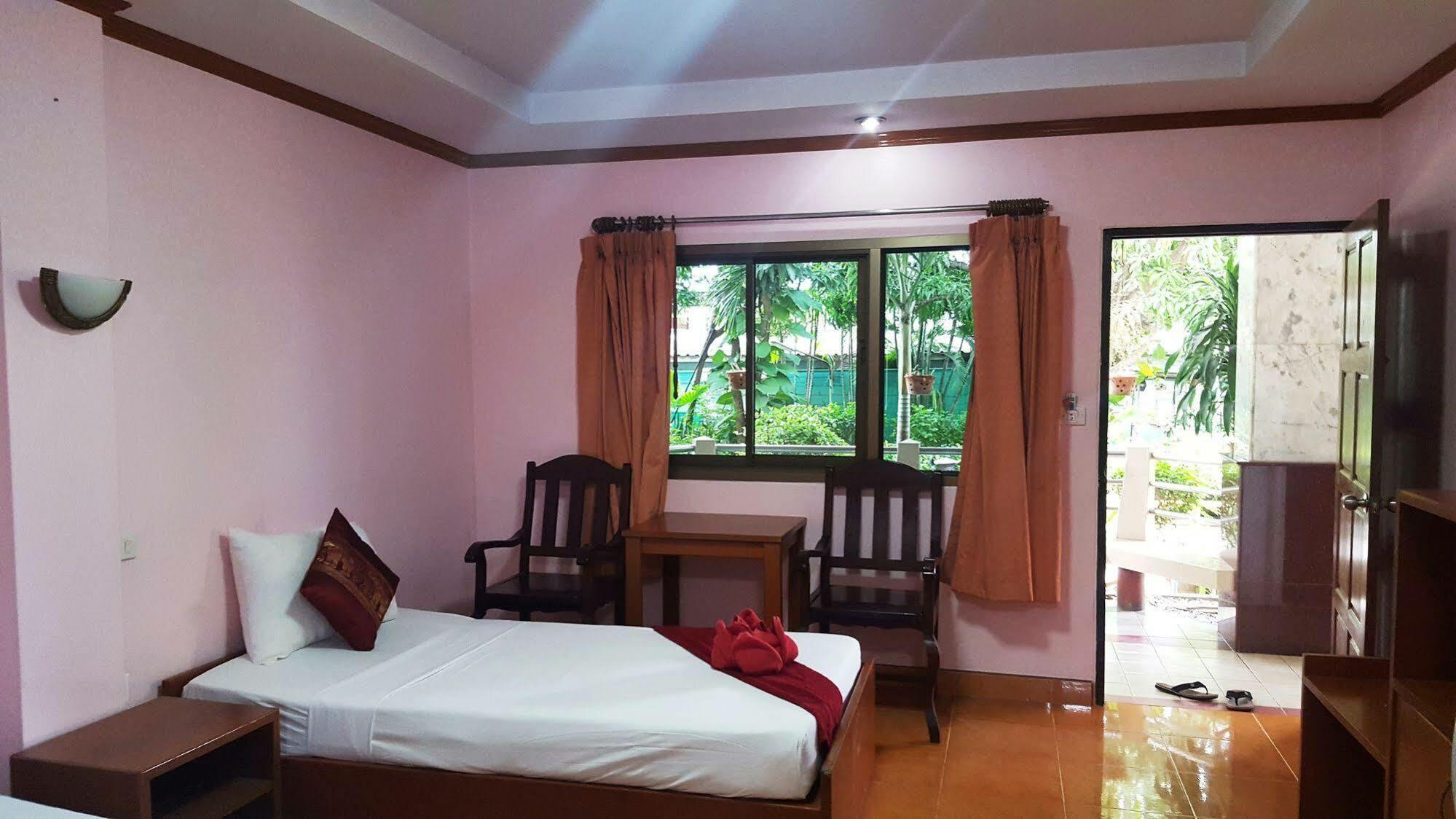 Coconut House Chaweng Hotel Koh Samui