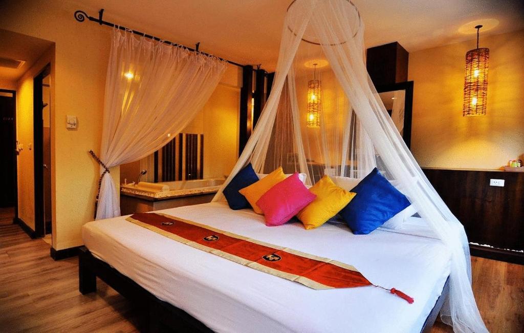 Phuket Heritage Hotel Karon