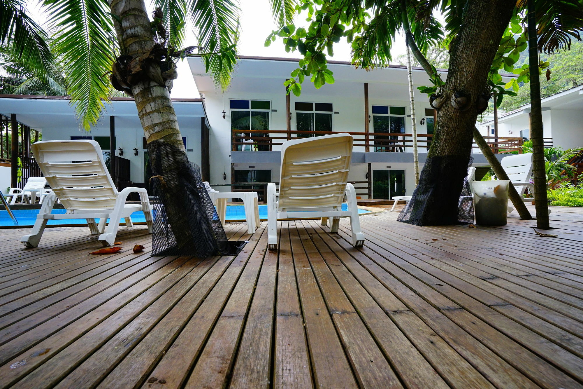 Apple Beachfront Resort