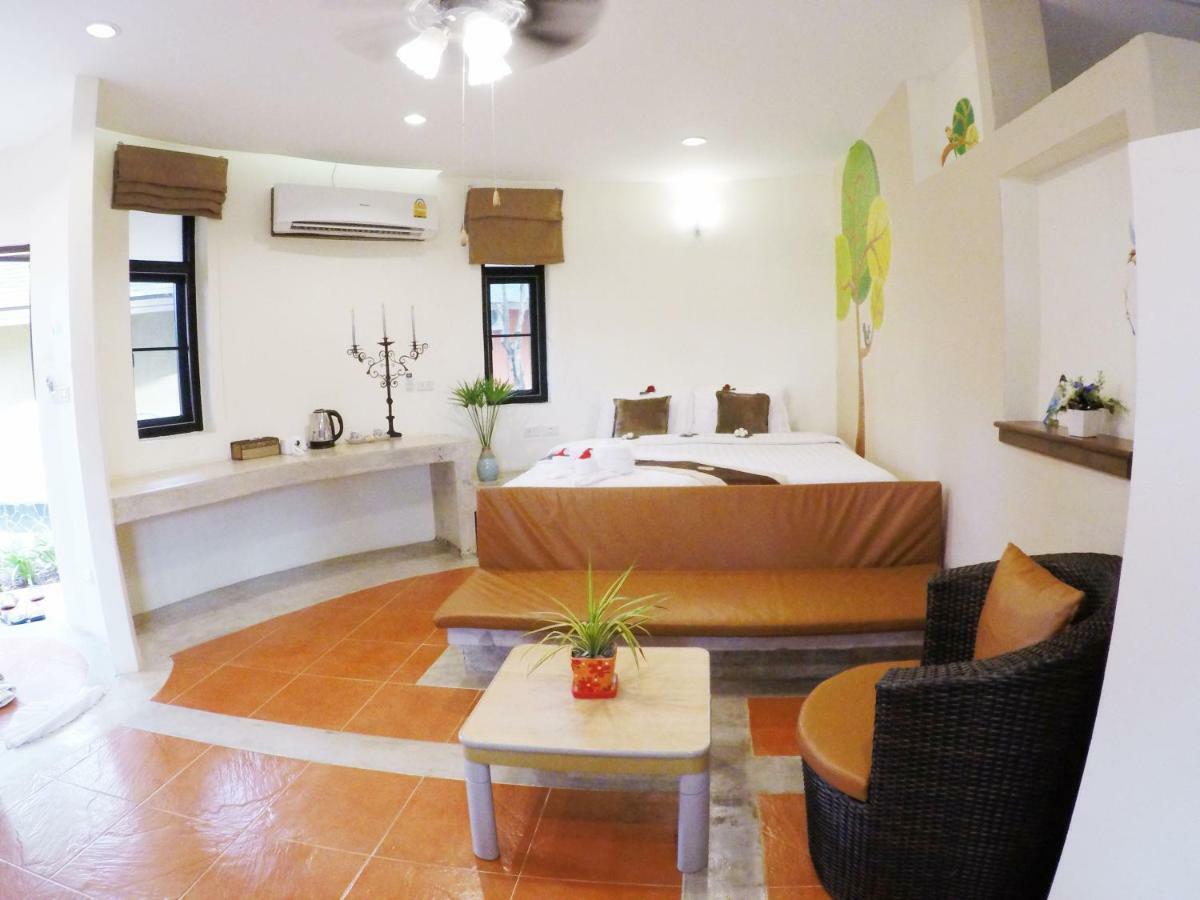 Chiangrai Hill Hotel 4*