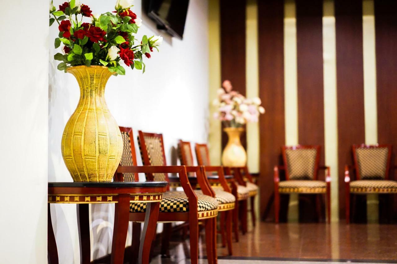 Hisotel Hotel 4*