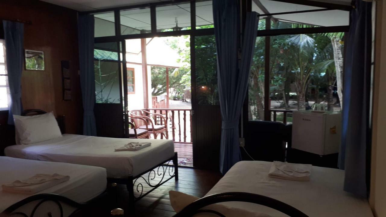 Moonhut 2*
