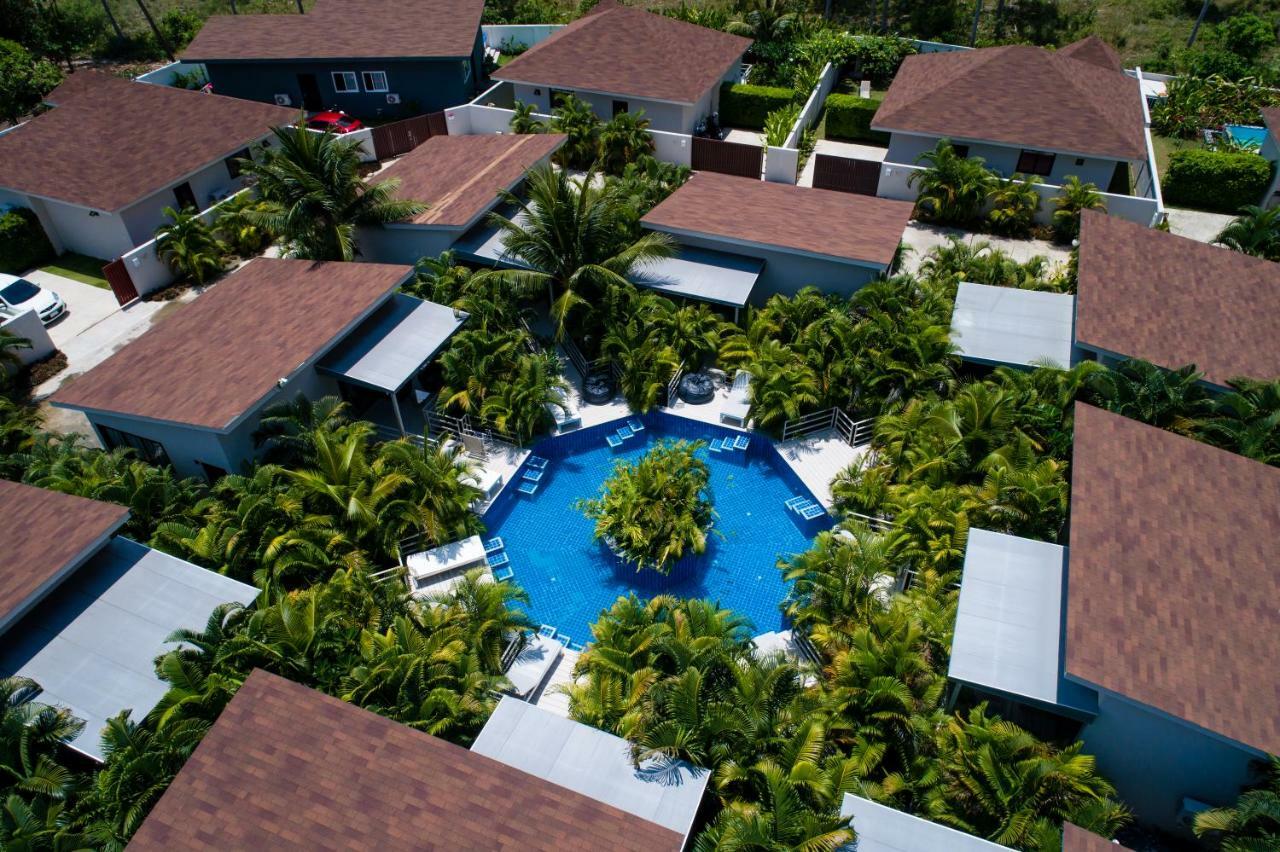Coconutspalm Resort 4*