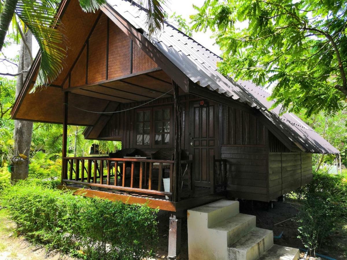 Hotel Seashell Coconut Village 2*