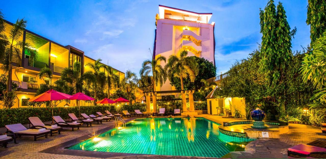 Asleep By Lantana Hostel Pattaya