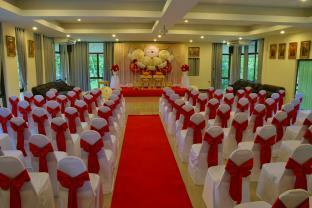 Kaeo Fa Sai Resort
