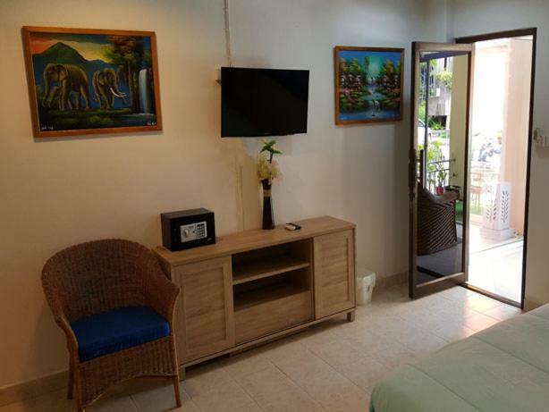 Casa de hóspedes Oasis & Bar