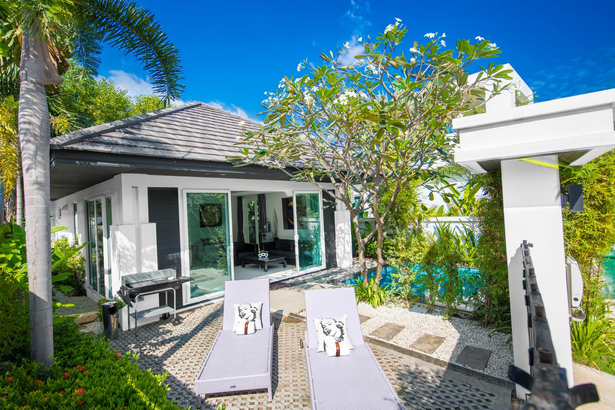 Villa Colibri Pool Pattaya *